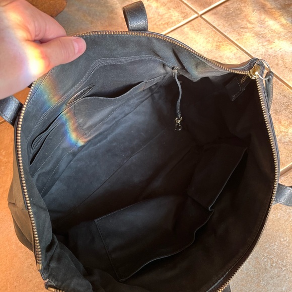 Fossil black leather zipper tote - Picture 6 of 11